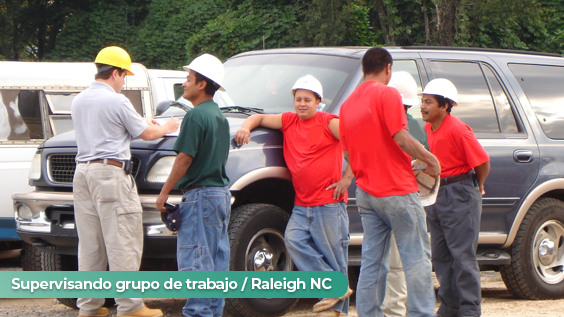 Supervisando grupo de trabajo / Raleigh NC
